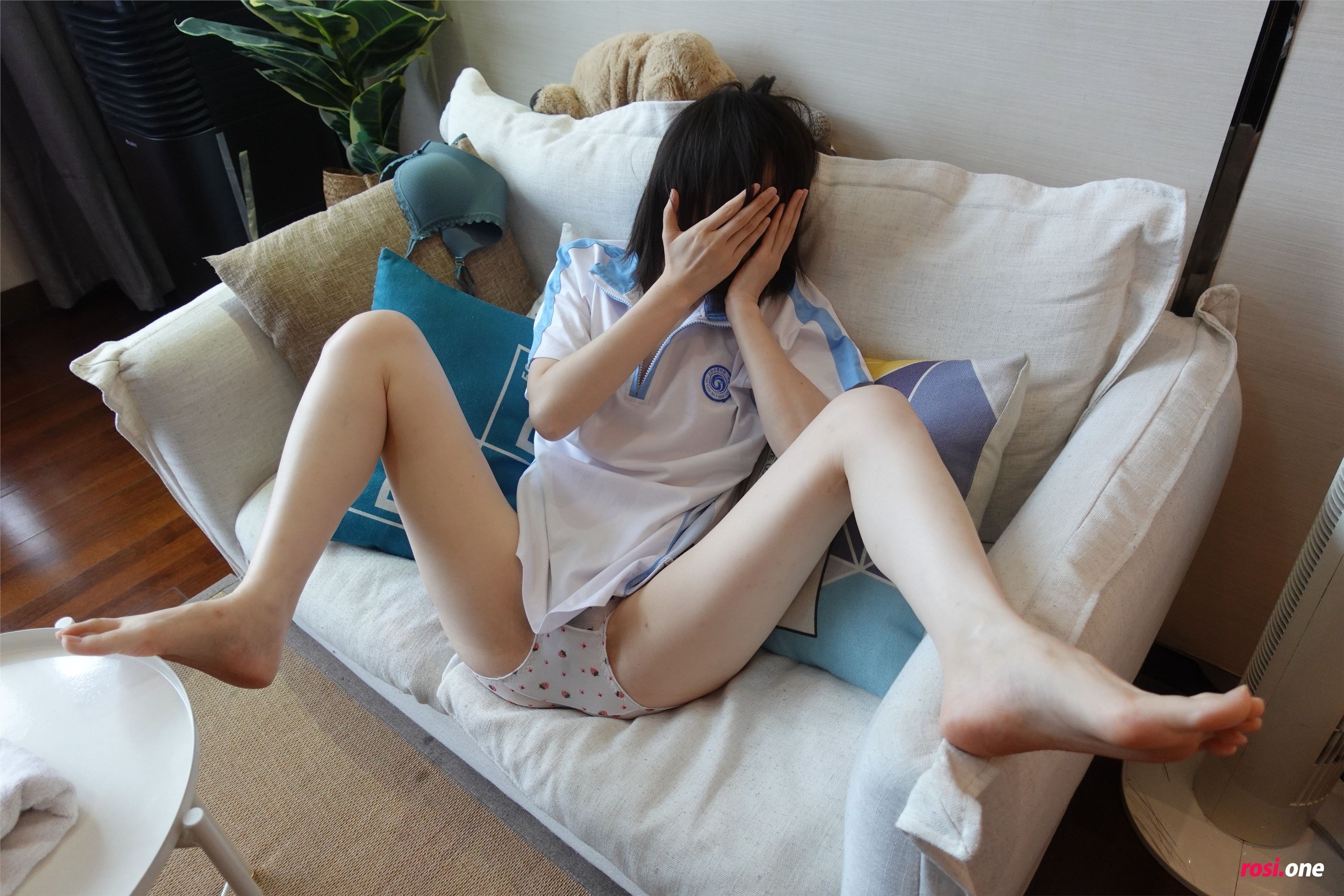 ROSI写真 2021.10.04 NO.3591